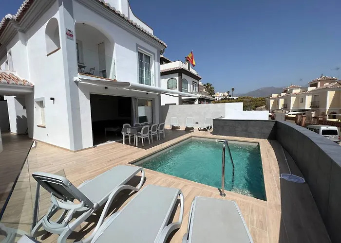 Villa Antonia Mar - Private & Heated Pool - Punta Lara Nerja