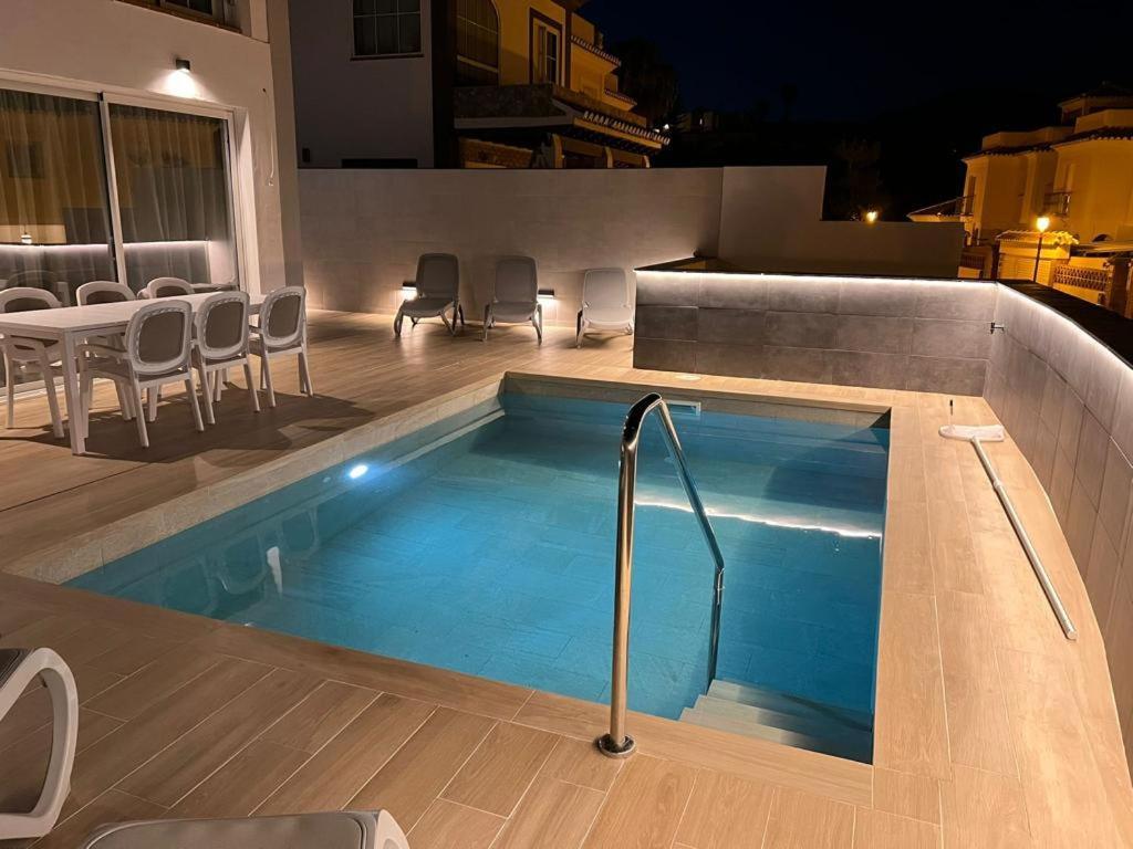Antonia Mar - Private & Heated Pool - Punta Lara Villa